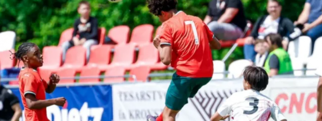 Den talentfulle tenåringen tok sitt første skritt på banen