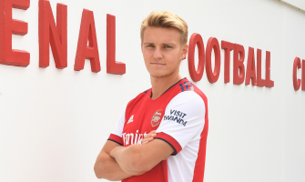 Arsenal slo Tottenham Hotspur 2-0