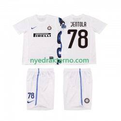 Inter Milan Fotballdrakt VENTOLA 78 Retro Barn Bortedraktsett 2011 2010 Kortermet