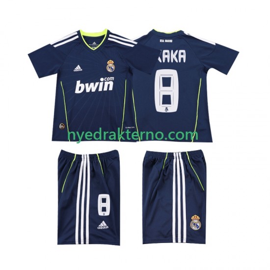 Real Madrid Fotballdrakt KAKA 8 Retro Barn Bortedraktsett 2011 2010 Kortermet